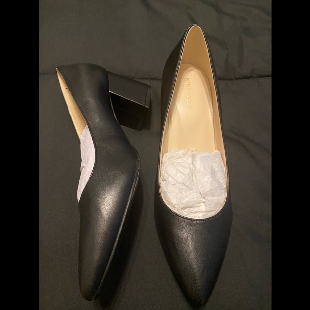 NWOT Nine West shoes size 9